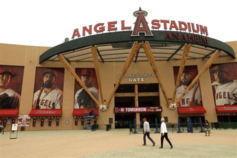 Anaheim Mayor Harry Sidhu Resigns Amid Corruption Probe Into Angel Stadium Sale