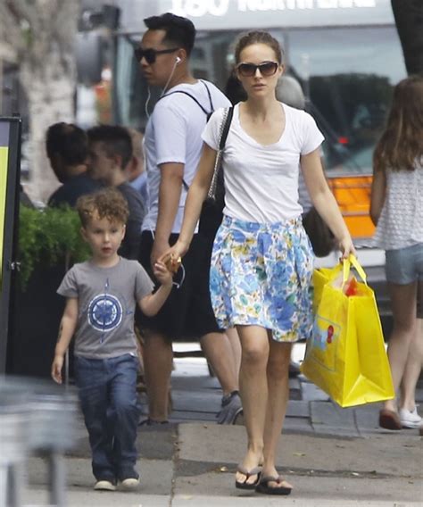 Exclusive… Natalie Portman Out And About With Her Family In Los Angeles ...