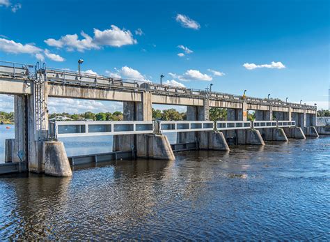 The 10 Most Dangerous Bridges in America