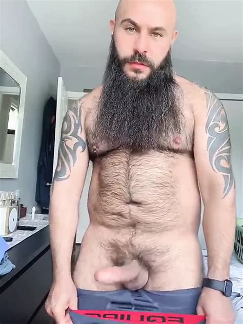 Hot Long Bearded Gay Plays Xhamster