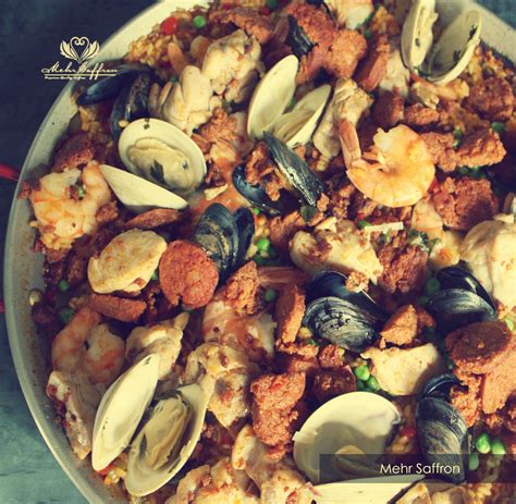 Quick Paella with Mussels and Shrimps - Mehr Saffron