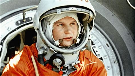 Valentina Tereshkova Primera Mujer En Viajar Al Espacio