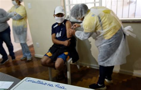 Covid 19 Campinas Aplica Vacina Da Janssen Em 452 Moradores Em