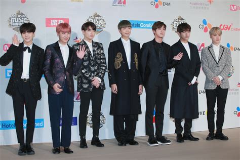 2 Dec 2016 from In Photos: See How BTS's Red Carpet Style Has Evolved ...