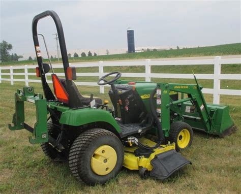 2002 John Deere 2210 Compact Utility Tractors Delmar Ia