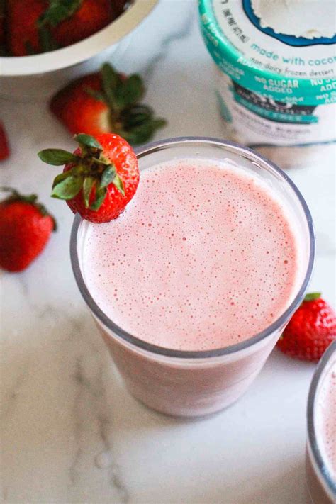 Easy Vegan Strawberry Milkshake Recipe In 2020 Sweet Savory Recipes