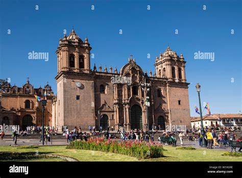 Cusco cathedral interior hi-res stock photography and images - Alamy