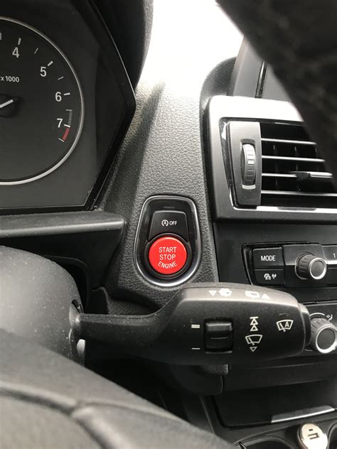 Красная кнопка старт/стоп — BMW 1 series (F20), 1,6 л, 2013 года ...