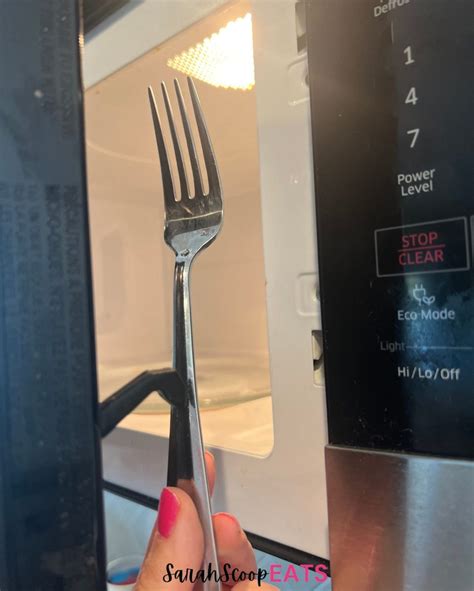 Can You Put A Fork In The Microwave What Happens