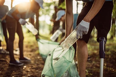 Jak edukować na temat recyklingu opakowań z tworzyw sztucznych