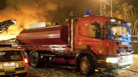 Sex lägenheter förstörda vid brand i natt P Stockholm Sveriges Radio