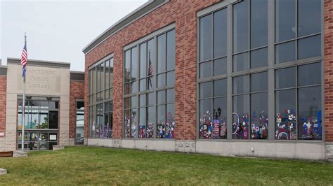 Manitowoc library: 'Death in a Nutshell' to talk funerals, obituaries