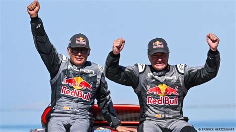 Carlos Sainz Hace Historia Al Ganar Su Cuarto Dakar Dw