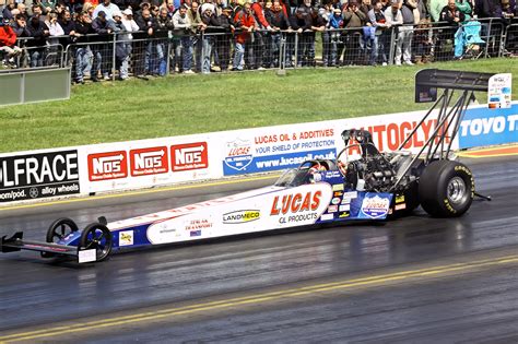 File Top Fuel Dragster Santa Pod 2010 4667510440  Wikimedia Commons