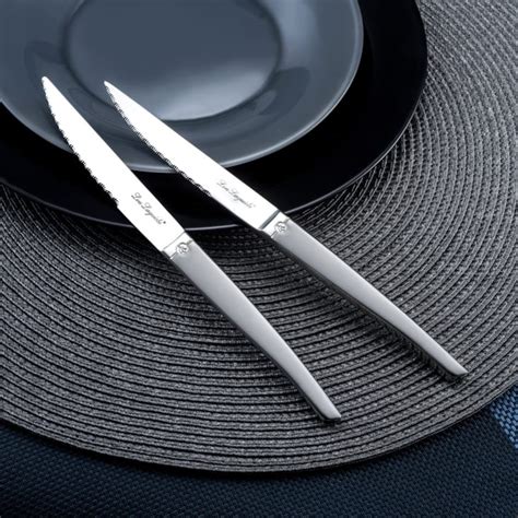 Set Mit Steakmessern Aus Edelstahl Jet Sabl Maisons Du Monde