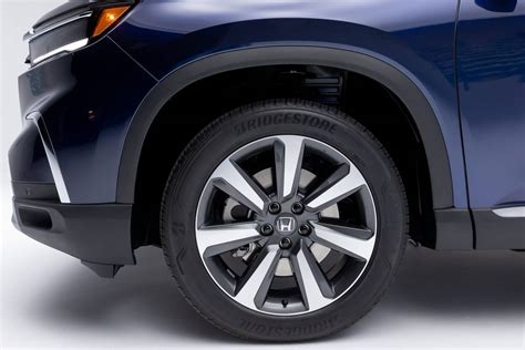 2023 Honda Pilot Aftermarket Wheels