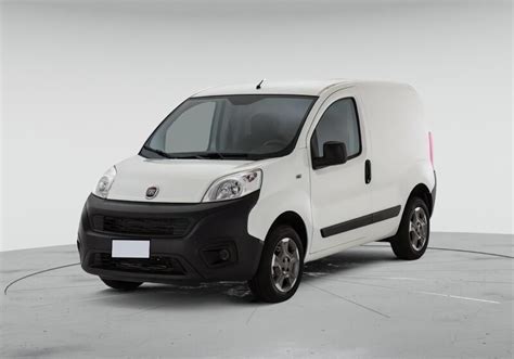 Fiat Fiorino Cargo 1 3 Mjt 95cv SX E6d Bianco Km 0 A Soli 19 000 Su