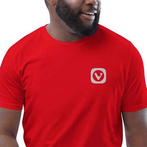 Classic red t-shirt with embroidered logo | Vivaldi Store