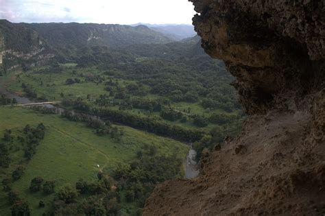 Cueva Ventana Window Cave Arecibo Puerto Rico [1200x900][oc] R Earthporn