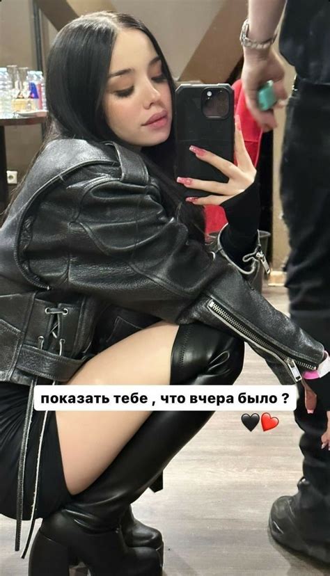 Пин от пользователя matsu на доске Быстрое сохранение | Позы девочек ...