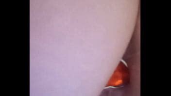 Masturbación de una milf con vibrador y tapón anal XVIDEOS