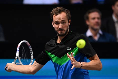 Things That Stood Out In Daniil Medvedev S Sf Win Over Stefanos