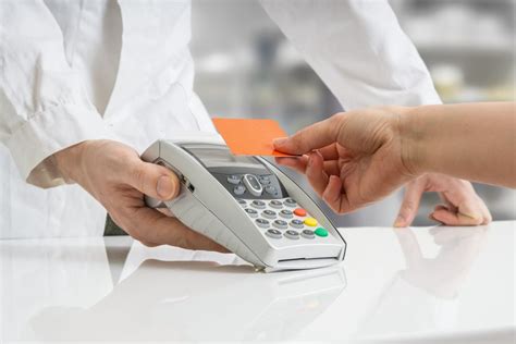 3 Reasons Contactless Payment Is Better For Healthcare Providers