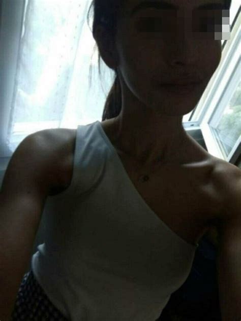 Beurette du 17eme échange nudes sex sur Snapchat et plan cul réel Plan Cul Paris IDF