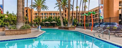 Grand Legacy At The Park, Anaheim - HotelTonight