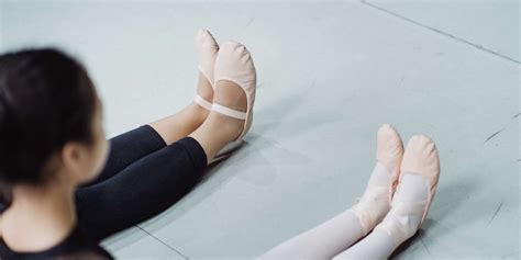 Ballerine Mary Jane: il trend di stagione - L'arca di Cloé
