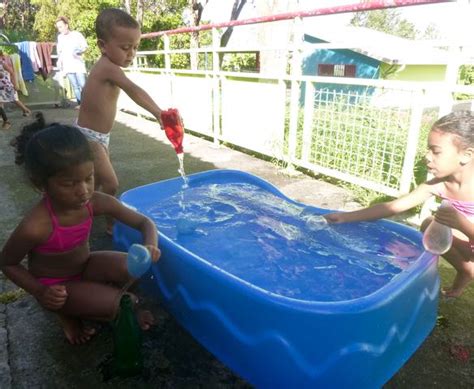 Les Jeux Deau Ecole Primaire Du Ruisseau Confront La Roche