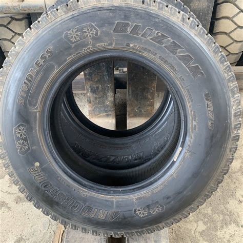 Yahoo!オークション - 205/80/R15 109/107L LT 2014年製 2本セット ブ...