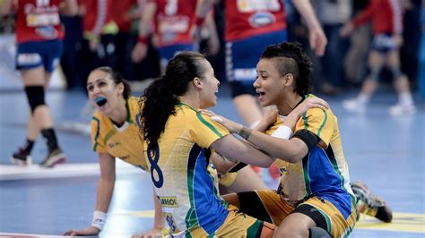 Handball Wm Der Frauen Brasilien Besiegt Serbien Und Ist Weltmeister