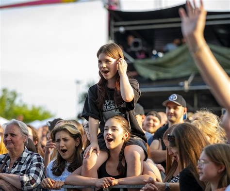 Fenomenalny koncert Bajm i Sylwii Grzeszczak na finał Sosnowiec Fun