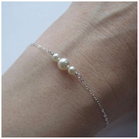 Amazon Yheakne Boho Pearl Bracelet Silver Three Pearl Chain