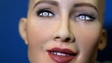 People Are Outraged That Sophia The Robot Has More Rights Than Most Women In Saudi Arabia Mashable