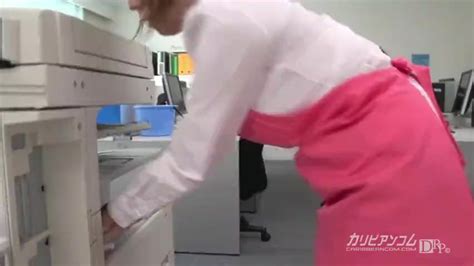 無美人掃除婦の臀部に欲情 秋野千尋 Chihiro Akino Free Porn Videos YouPorn