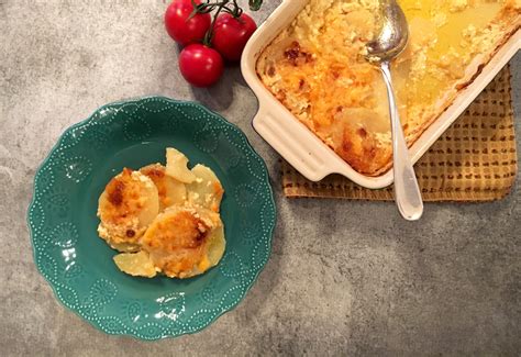 Baked Scalloped Potatoes With Cheese * Zesty Olive - Simple, Tasty, and ...