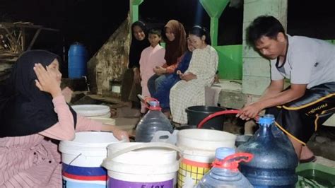 Kemarau Melanda Warga Di Cibeber Mulai Kesulitan Air Bersih