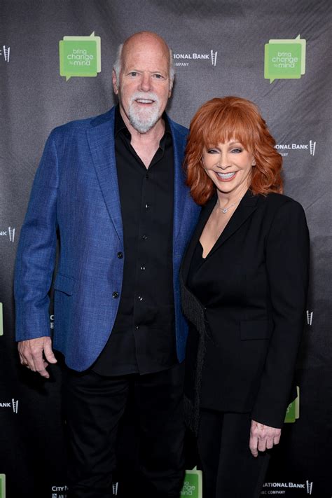 Reba McEntire and Boyfriend Rex Linn Look Gorgeous During an NYC Date ...