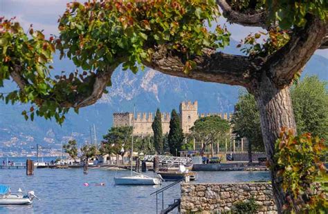 Torri Del Benaco 8 Things To Do In This Beautiful Village On Lake