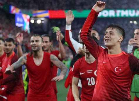 Video Con un golazo de Arda Güler del Real Madrid Turquía superó