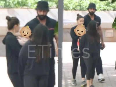 Ranbir Kapoor and Alia Bhatt make FIRST appearance with daughter Raha ...