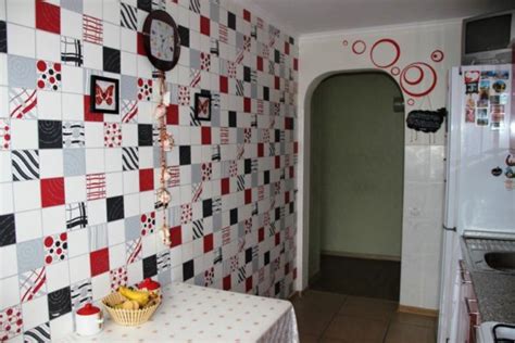 Какие обои выбрать для маленькой кухни и визуально увеличить пространство