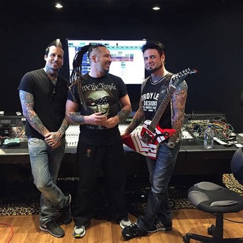 fdp  disturbeds world photo