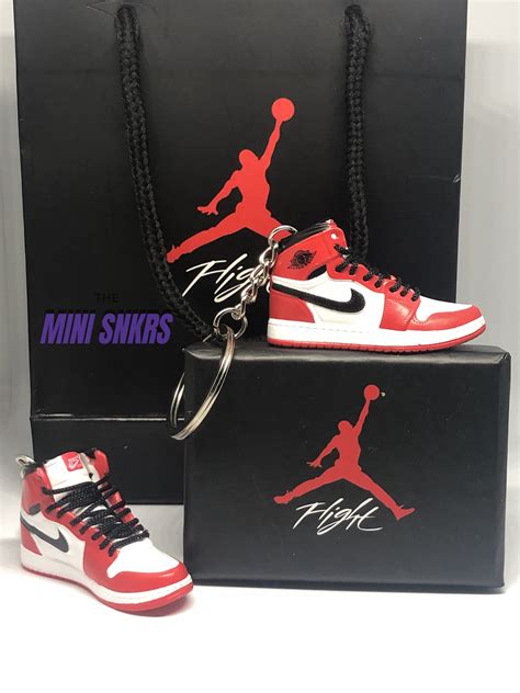 Mini Jordan 1 Keyring Keychain Nike Air Chicago 3d Mini Shoe Etsy