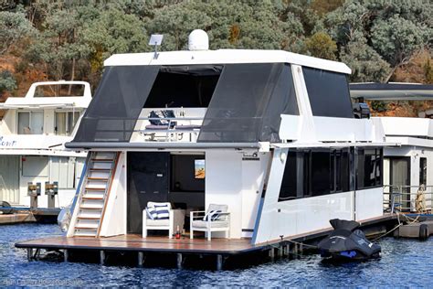 Used Boomerang Houseboat Holiday Home On Lake Eildon For Sale Boats