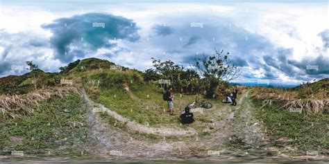 360° View Of Downhill Ride And Impending Bad Weather At Mount Patagin