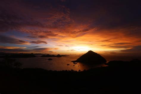 Hypeabis Eksotisme Bukit Amelia Di Labuan Bajo