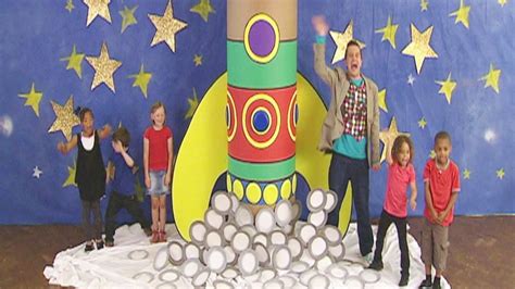 Watch Mister Maker Season Episode Mister Maker Makes A Space